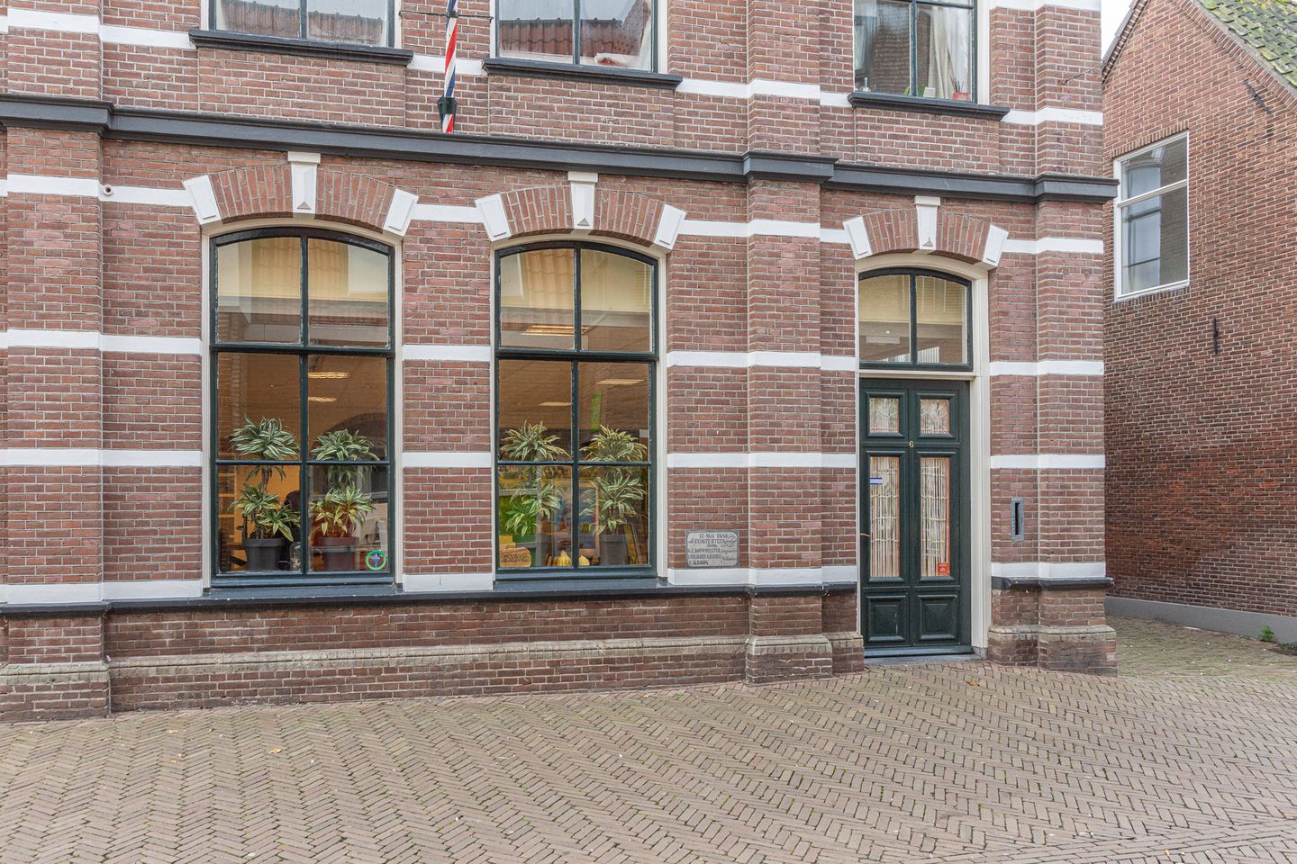 Bekijk foto 1 van Kruisstraat 6