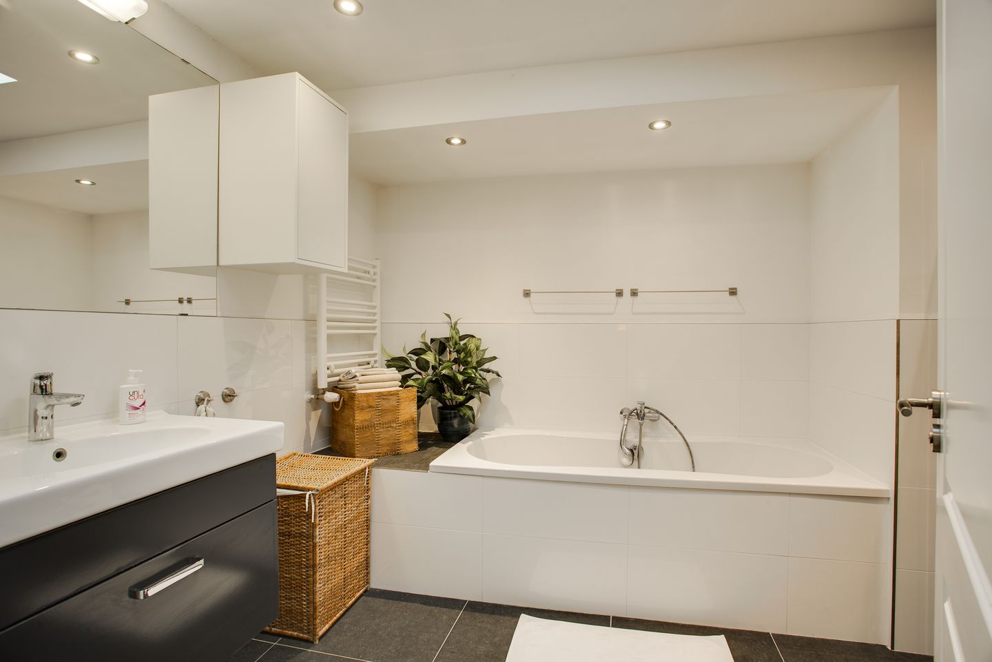 Foto 5 van Van St. Aldegondeplein 1