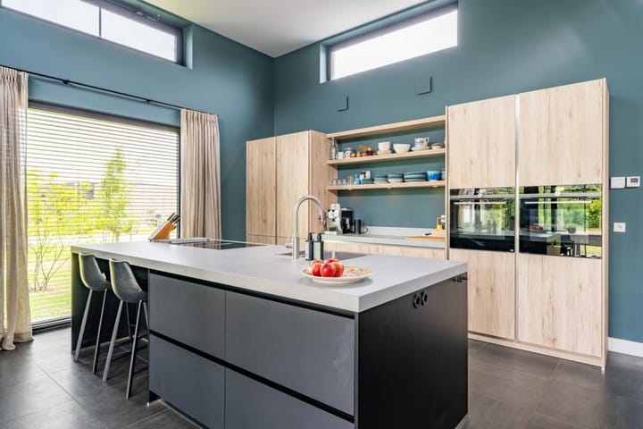 Photo 10 of Aletta Jacobsstraat 36