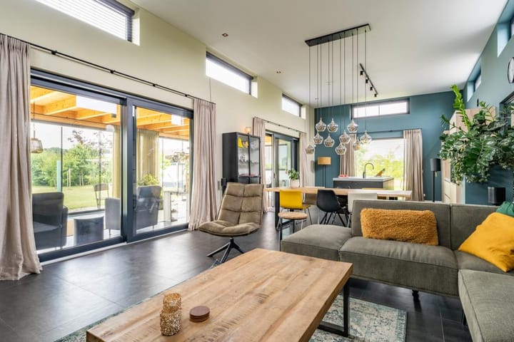 Photo 15 of Aletta Jacobsstraat 36