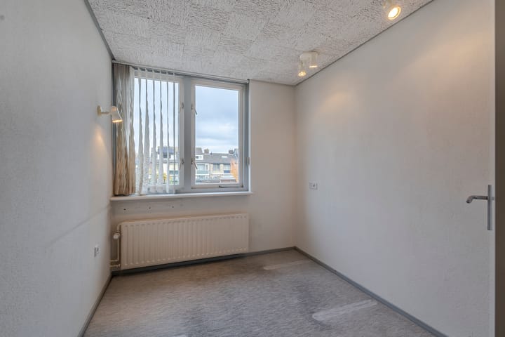 Photo 15 of Graaf Adolfstraat 32