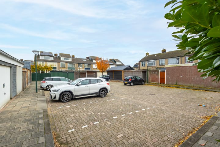 Photo 22 of Graaf Adolfstraat 32