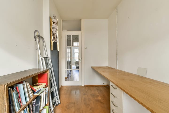 Photo 11 of Bloemgracht 137-1