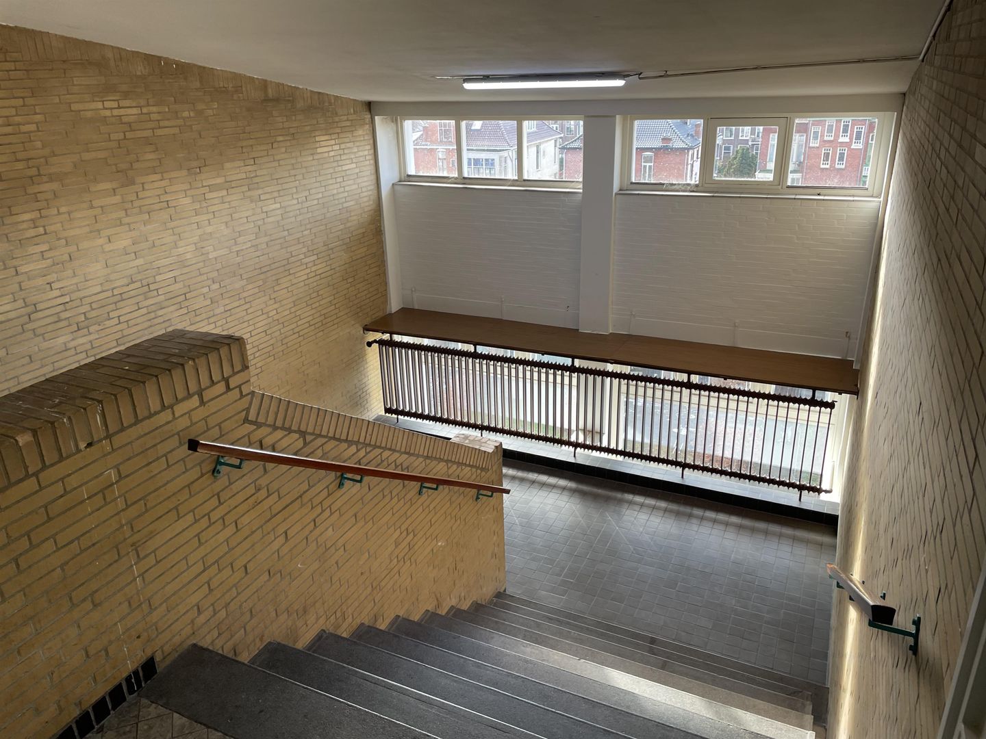 Photo 5 of Heinsiusstraat 61