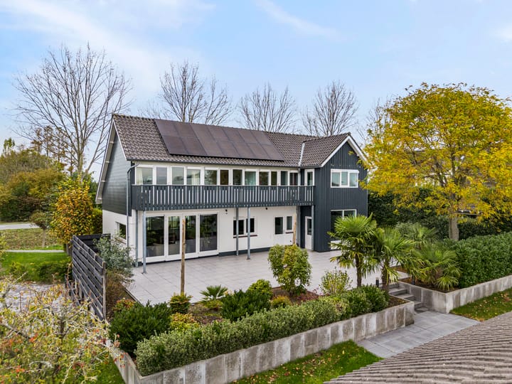 Photo 2 of Aalsmeerderweg 760