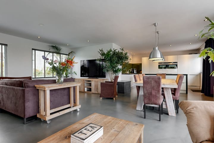 Photo 3 of Aalsmeerderweg 760