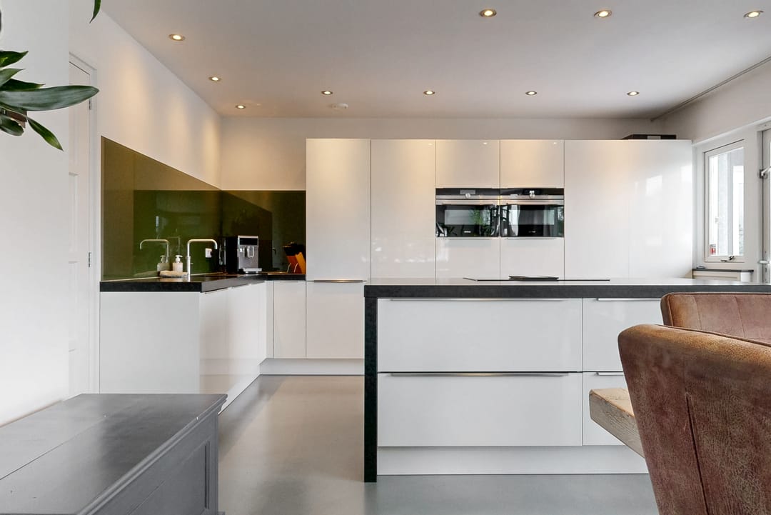 Foto 13 van Aalsmeerderweg 760