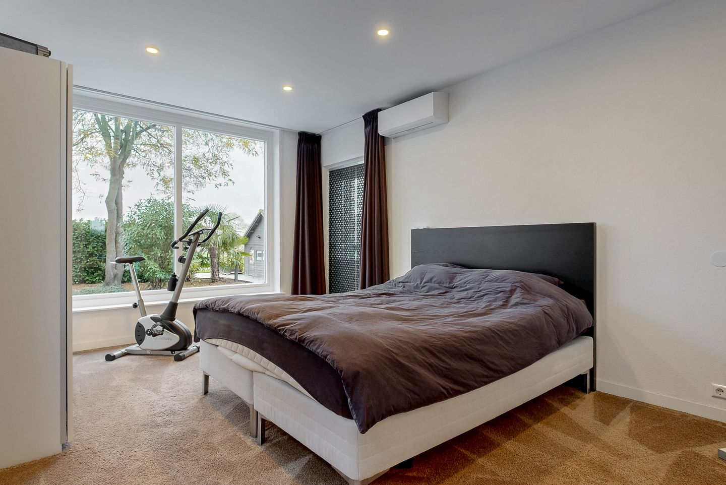 Foto 20 van Aalsmeerderweg 760