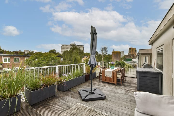 Photo 2 of Admiraal De Ruijterweg 455-3