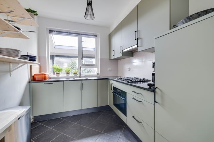 Photo 2 of Hezeweg 90