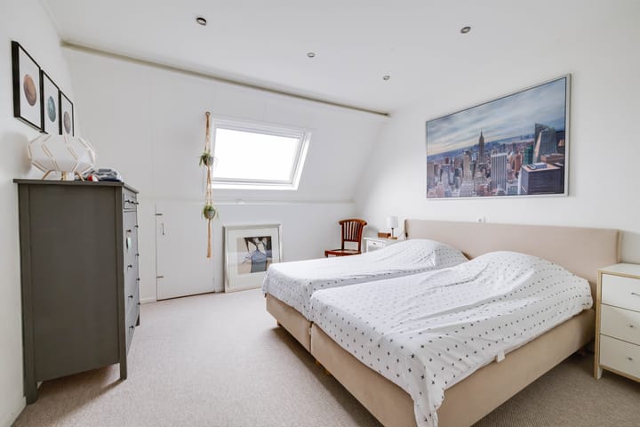 Photo 19 of Hezeweg 90