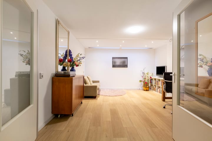 Photo 26 of C.J.K. van Aalststraat 69