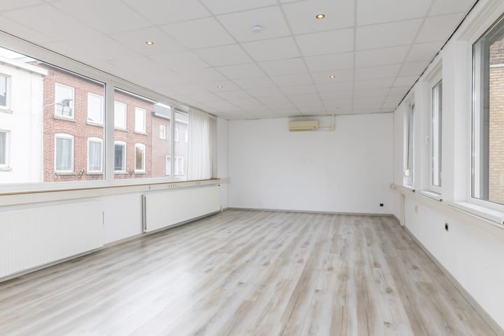 Foto 7 van Schaesbergerstraat 75-A