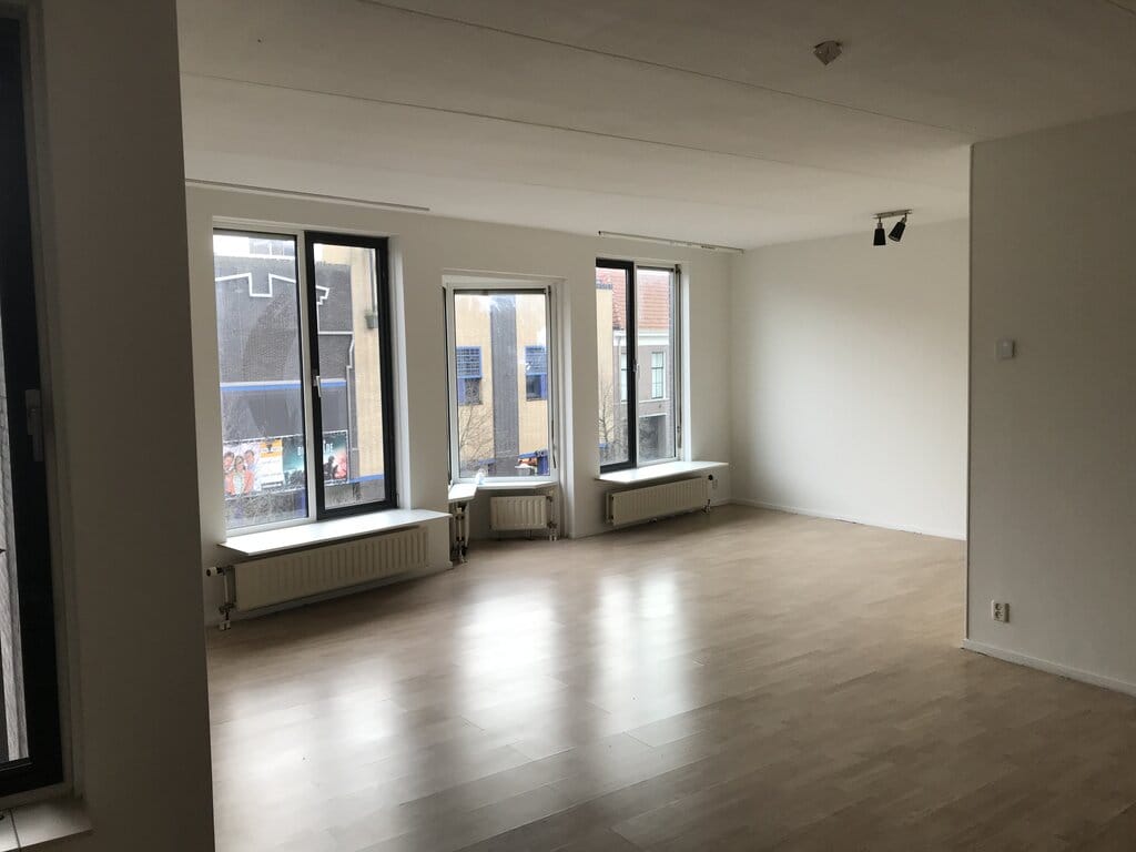 Foto 3 van Leeuwenburg 21-A