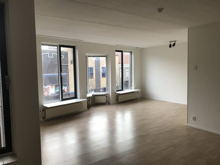 Foto 3 van Leeuwenburg 21-A