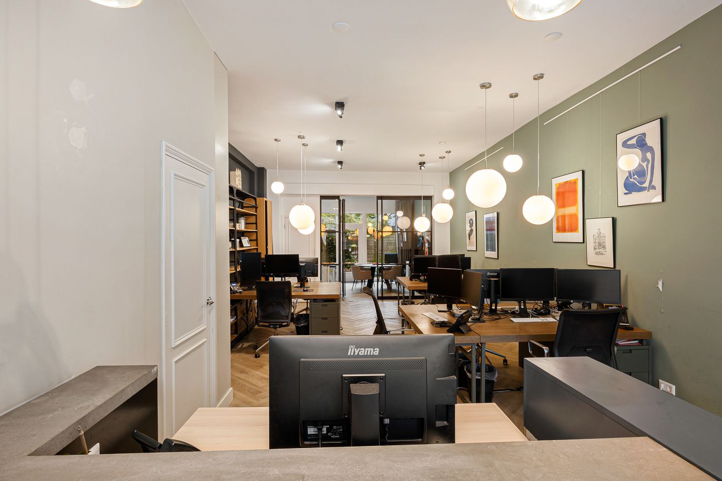 Bekijk foto 2 van Jan Pieter Heijestraat 149-H