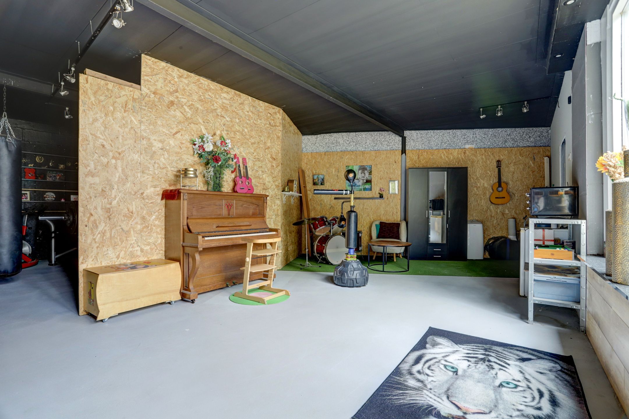 Photo 33 of Albionstraat 55