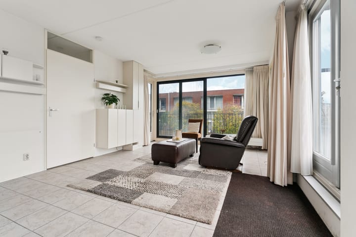 Foto 5 van van Hogendorpstraat 84