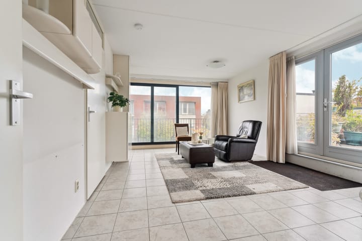 Foto 6 van van Hogendorpstraat 84