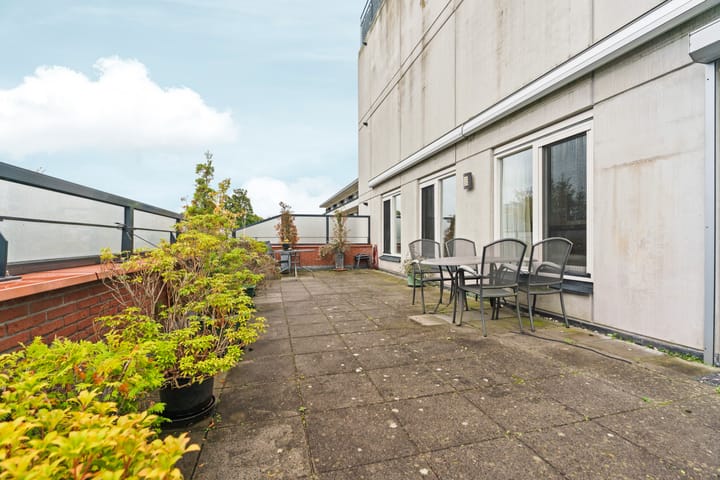 Foto 12 van van Hogendorpstraat 84