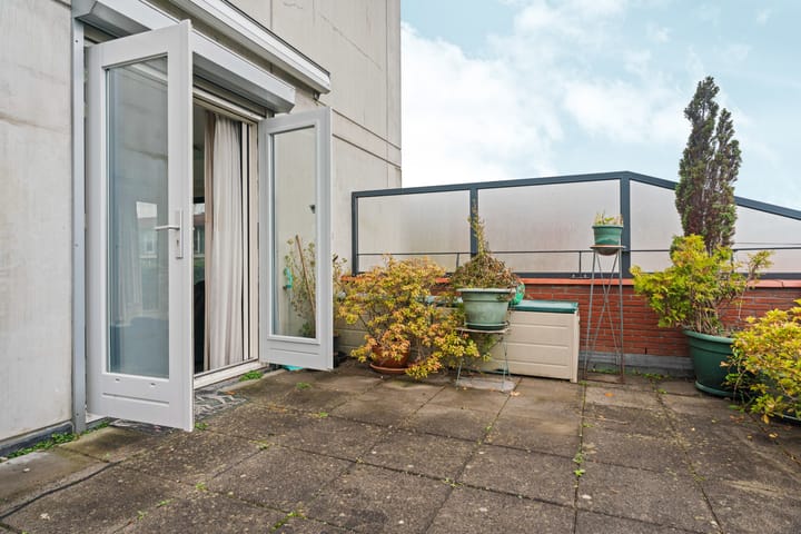 Foto 19 van van Hogendorpstraat 84