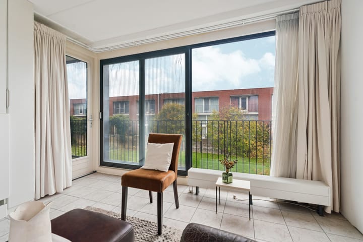 Foto 20 van van Hogendorpstraat 84