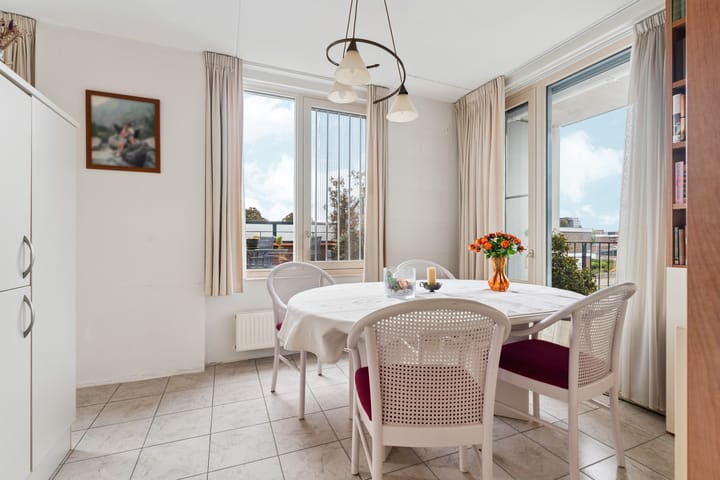 Foto 22 van van Hogendorpstraat 84