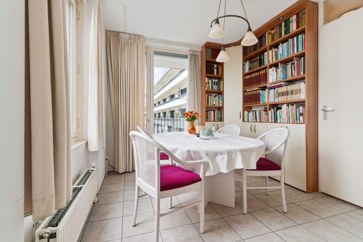 Foto 23 van van Hogendorpstraat 84