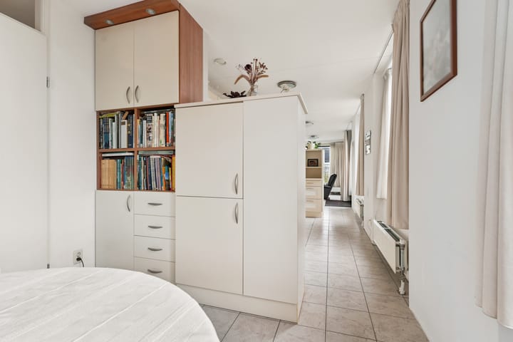 Foto 24 van van Hogendorpstraat 84