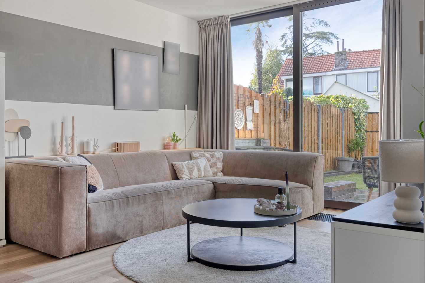 Foto 4 van Warmoeziershof 3