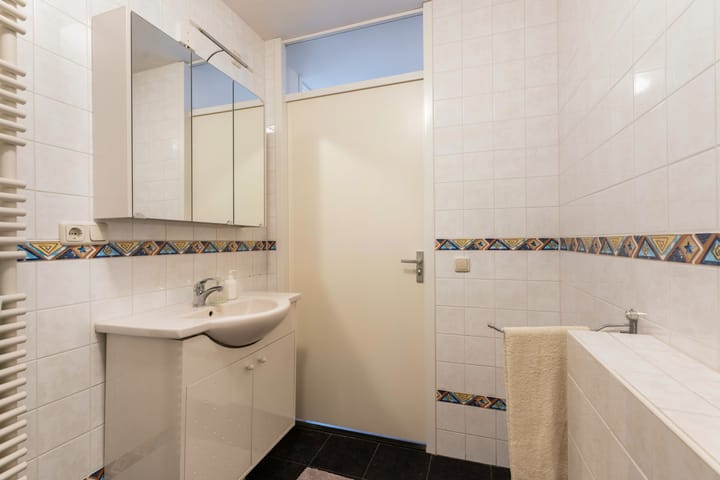 Foto 38 van van Hogendorpstraat 84