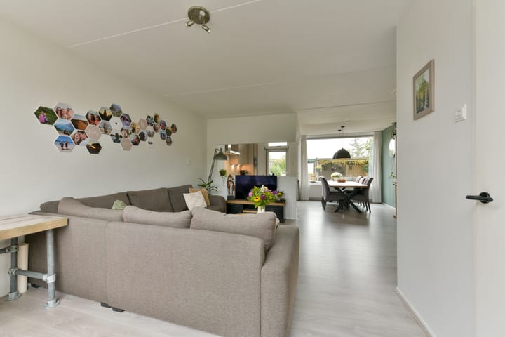 Photo 4 of Couwenhoven 4311