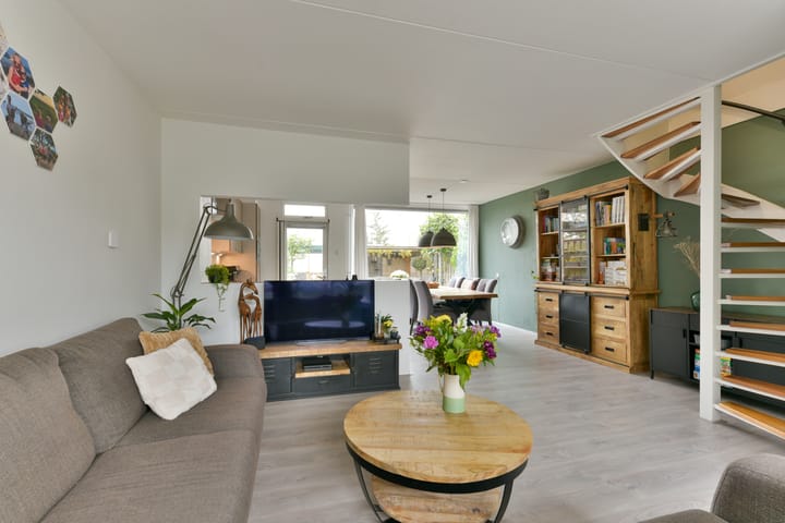 Photo 5 of Couwenhoven 4311