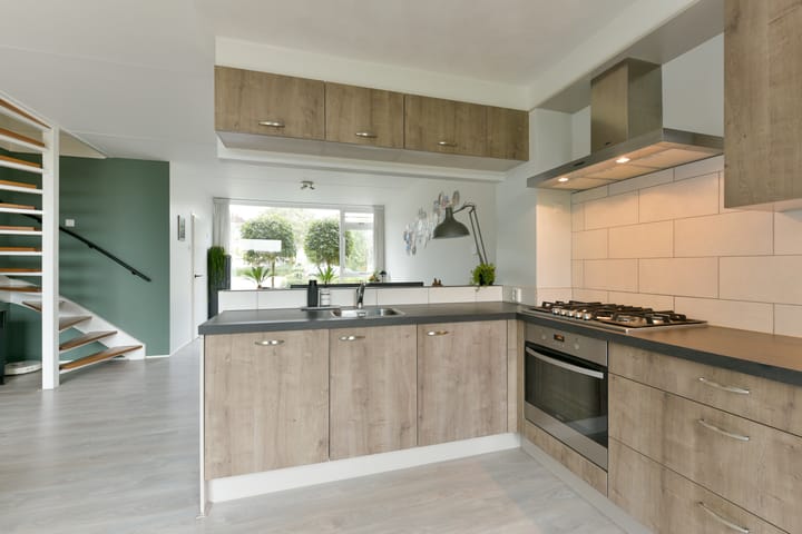 Photo 12 of Couwenhoven 4311