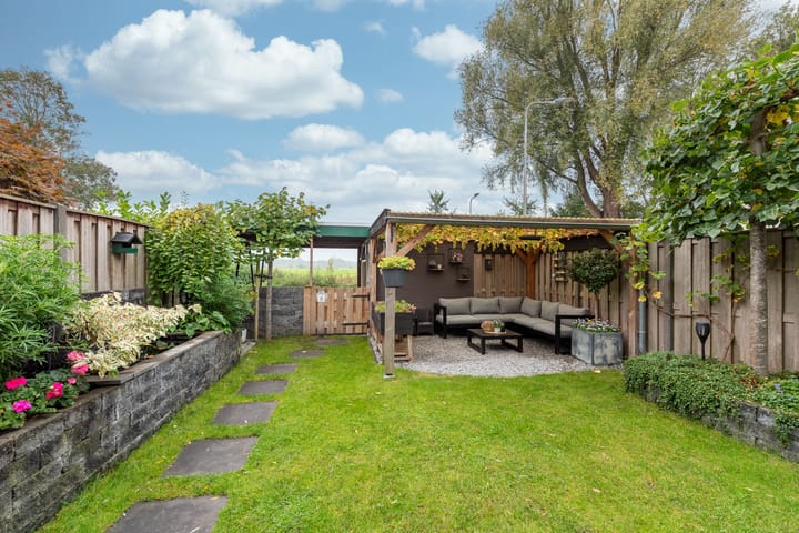 Photo 16 of Couwenhoven 4311