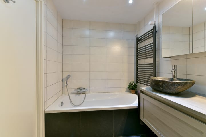 Photo 31 of Couwenhoven 4311