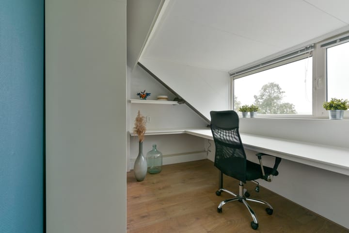 Photo 38 of Couwenhoven 4311