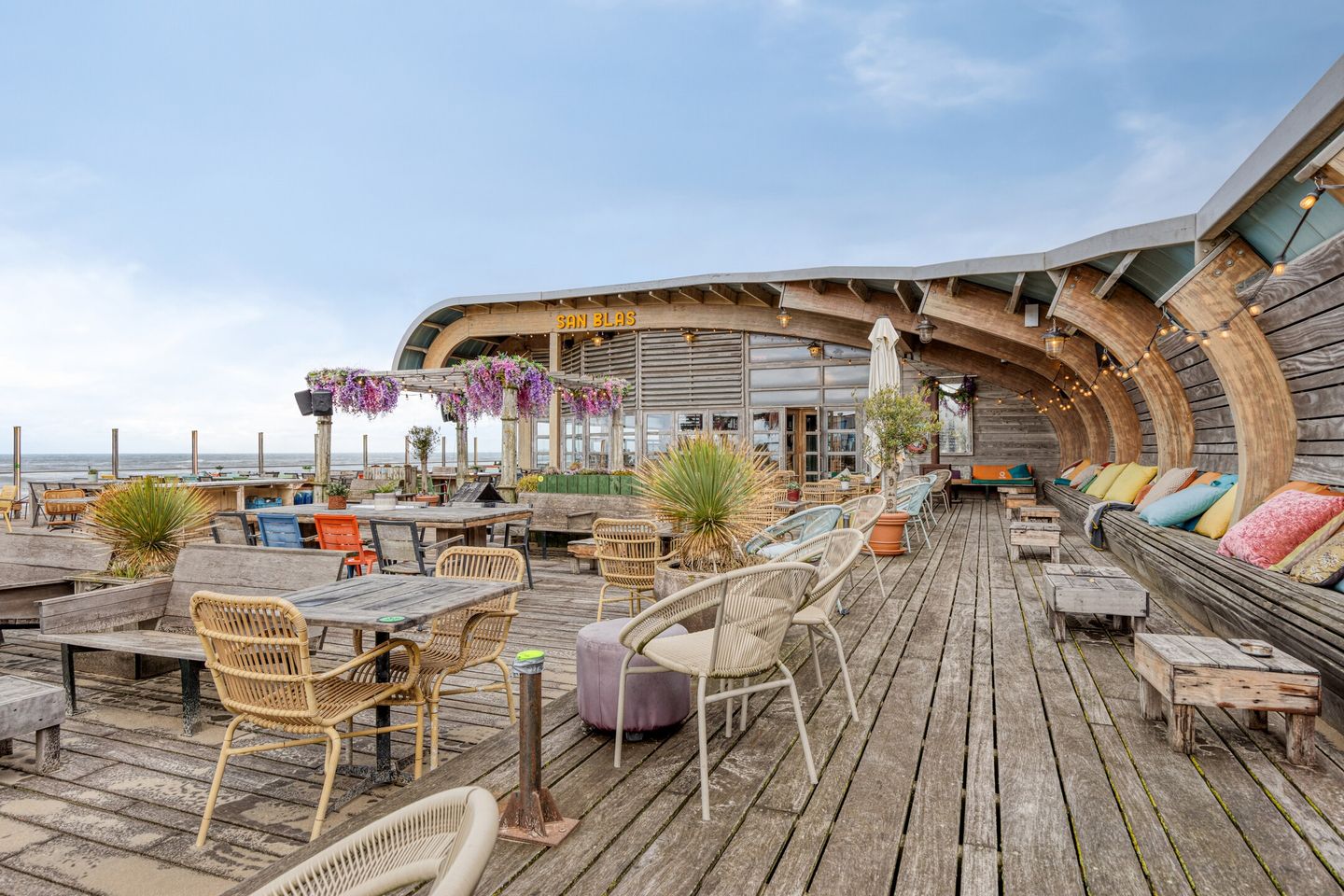 Bekijk foto 1 van Zeeweg 86