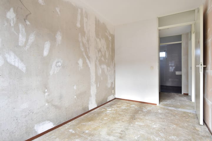 Photo 14 of Romerostraat 10