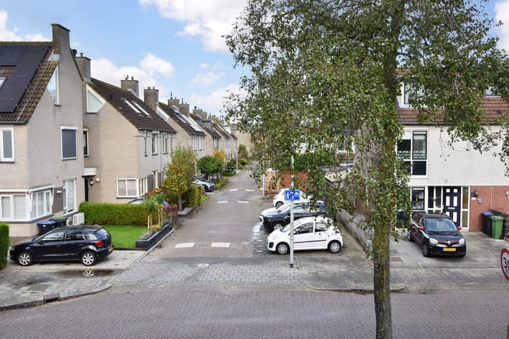 Photo 31 of Romerostraat 10