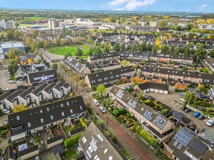 Foto 37 van Mondriaanstraat 9