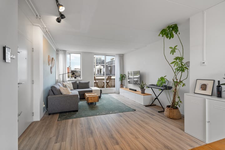 Photo 10 of Tweede Jacob van Campenstraat 155-E