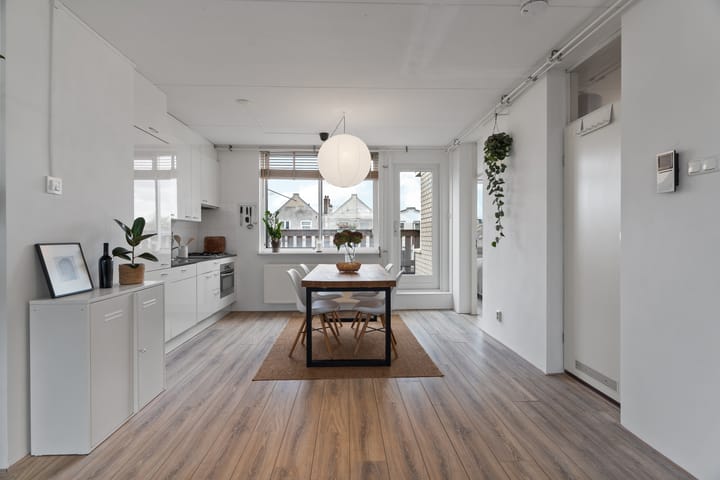 Photo 16 of Tweede Jacob van Campenstraat 155-E