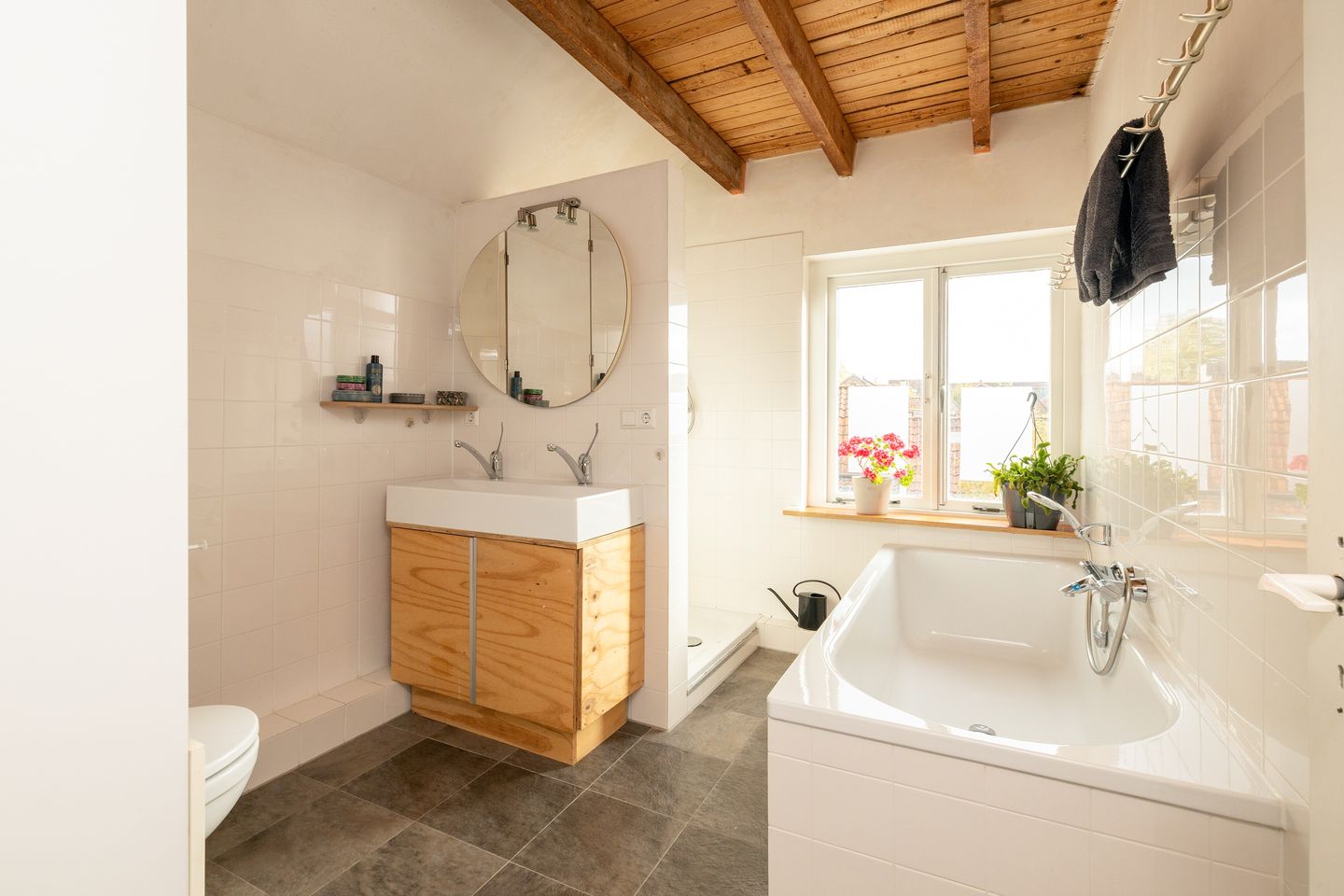 Foto 35 van Lange Weistraat 55