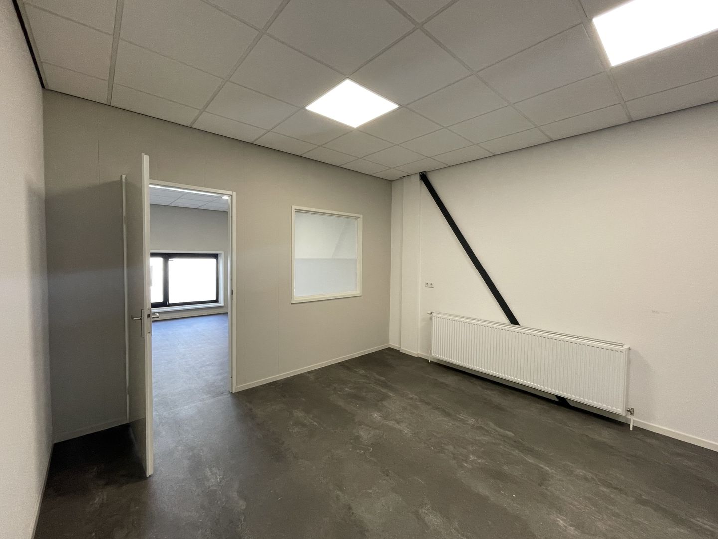 Bekijk foto 4 van Nobelstraat 33-5