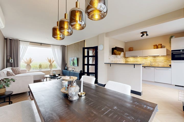 Photo 18 of Prinses Christinastraat 69