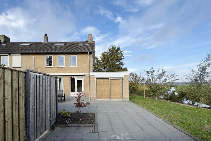 Photo 54 of Prinses Christinastraat 69