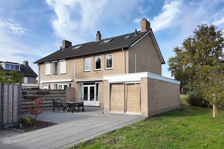 Photo 55 of Prinses Christinastraat 69