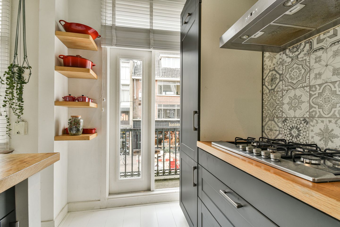 Photo 14 of Bergse Dorpsstraat 97-B