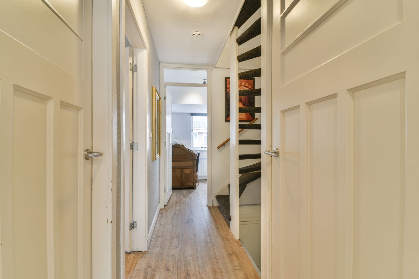 Photo 19 of Bergse Dorpsstraat 97-B